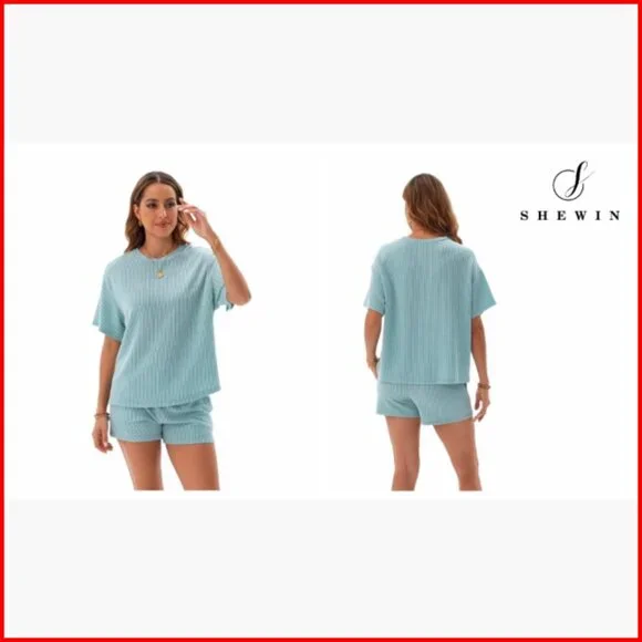 Two Piece Lounge Set Short Sleeve Top High Waisted Shorts with Pockets